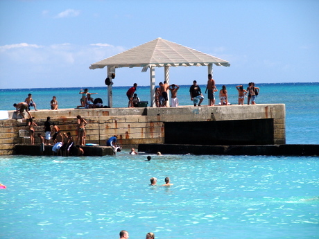 Hanging out on the Pier at Waikiki