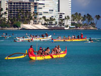 Waikiki_Canoes03